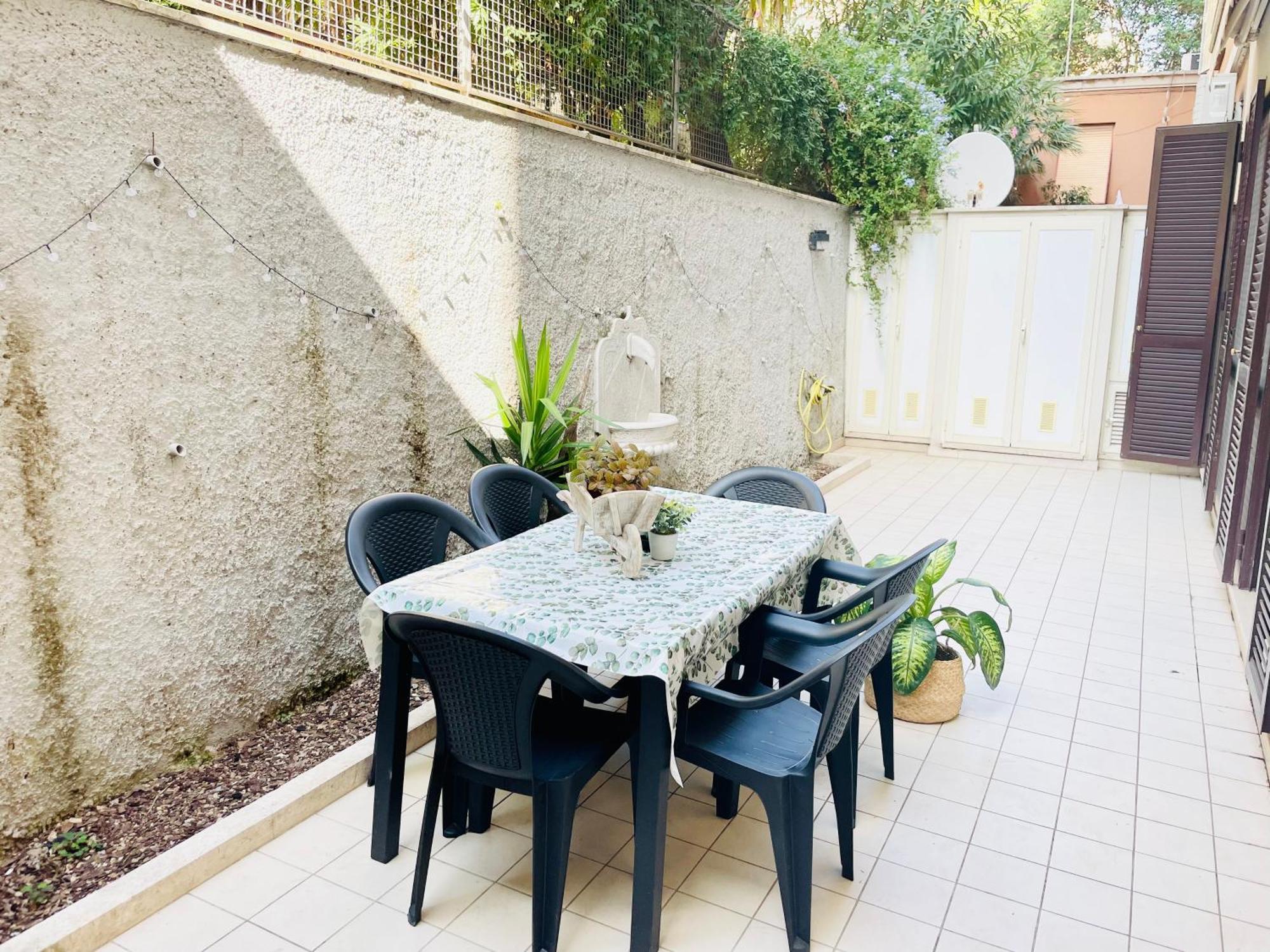 Holiday Homes Rome - Green Apartment S Camillo - Near Trastevere Eksteriør bilde