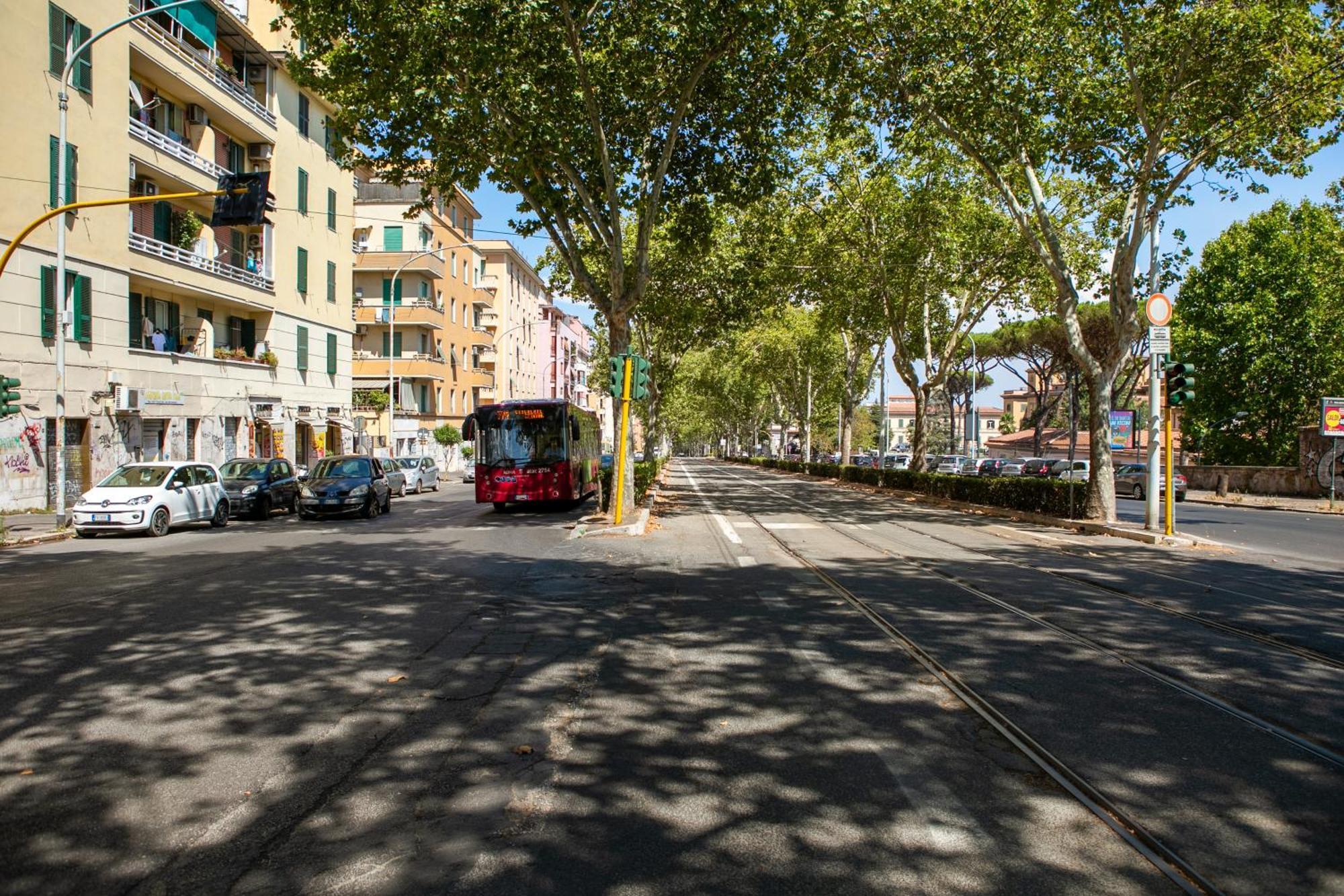Holiday Homes Rome - Green Apartment S Camillo - Near Trastevere Eksteriør bilde